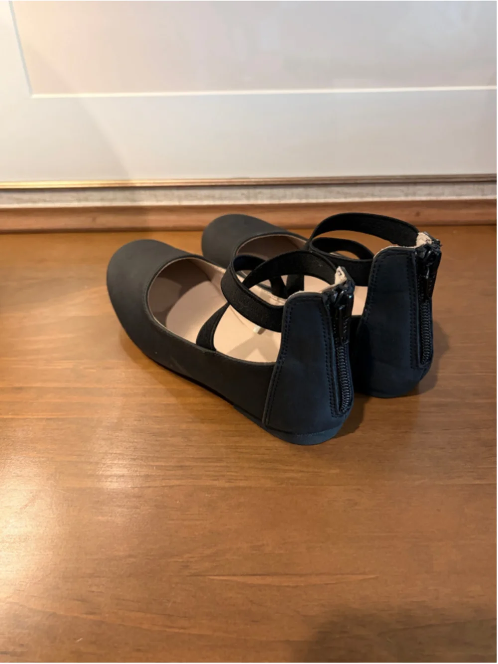 The Children's Place Girls Black Crisscross Ankle Strap Ballet Flats Size 11C